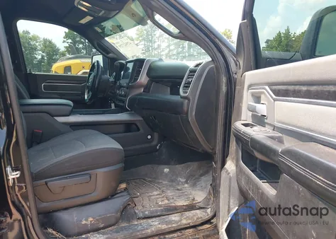 2023 Ram 2500 Lone Star 4X4 6'4 Box z USA, uszkodzony, nr VIN 3C6UR5DL8PG637725